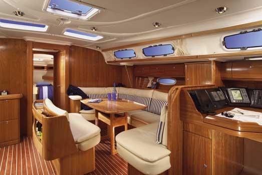 Bareboat Sailing Yacht Bavaria 46 photo 3