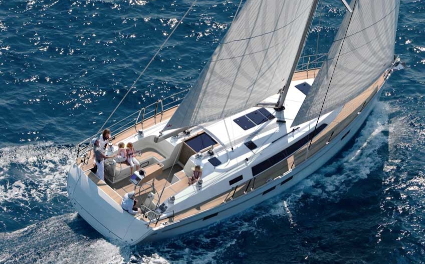 Bareboat Sailing Yacht Bavaria 46