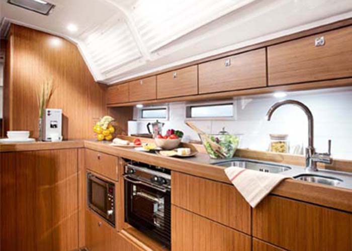 Bareboat Sailing Yacht Bavaria 46 (2016) photo 7