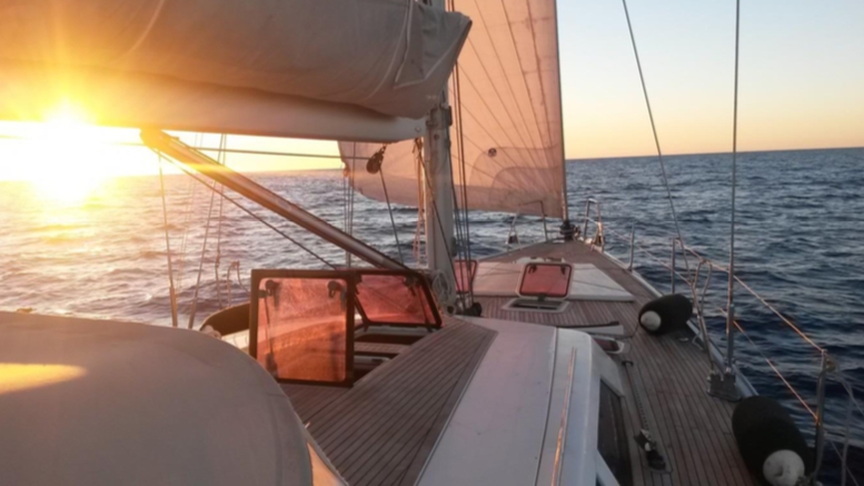 Bareboat Sailing Yacht Bavaria 46 photo 4