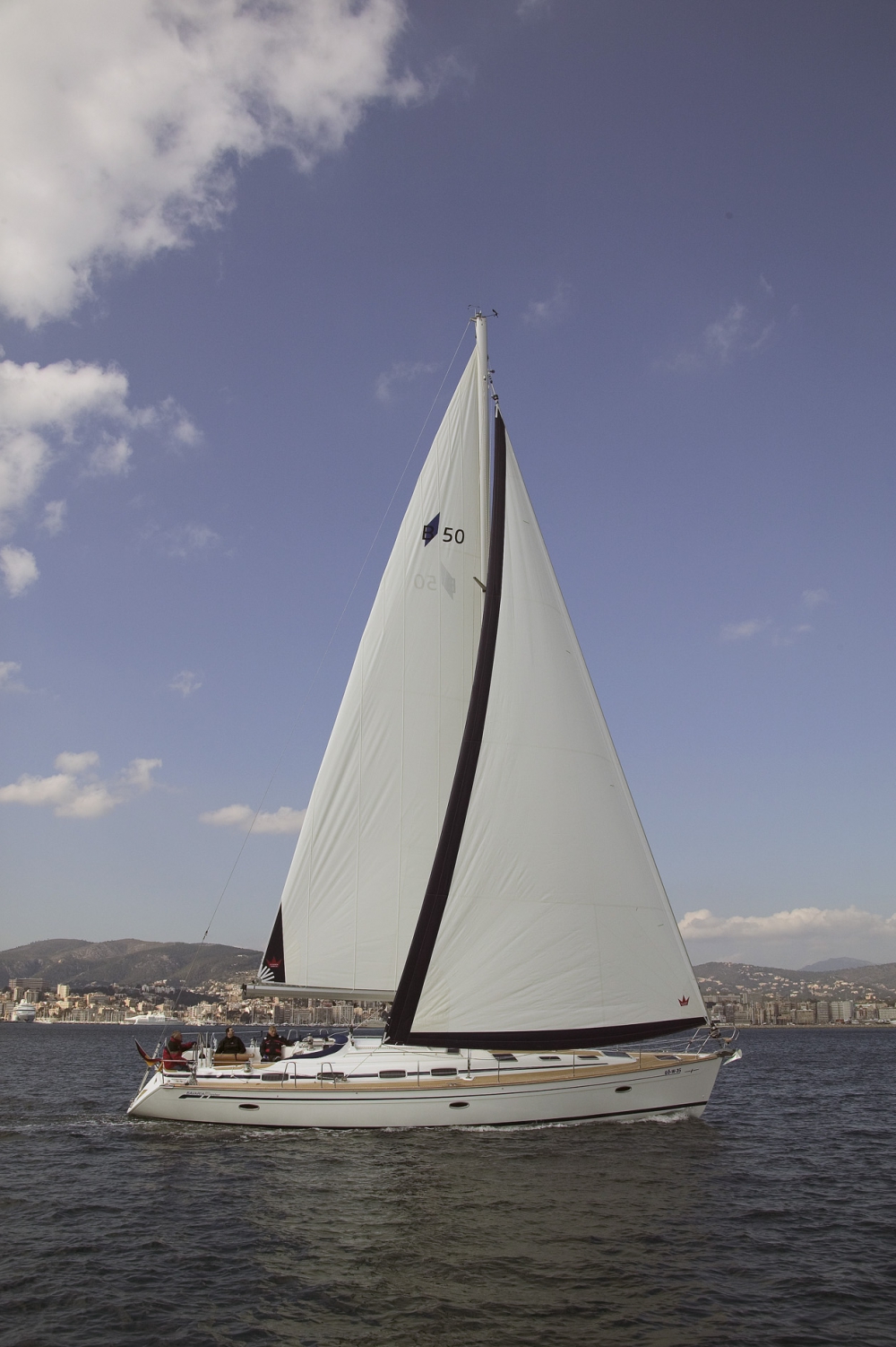 Bareboat Sailing Yacht Bavaria 50 photo 3