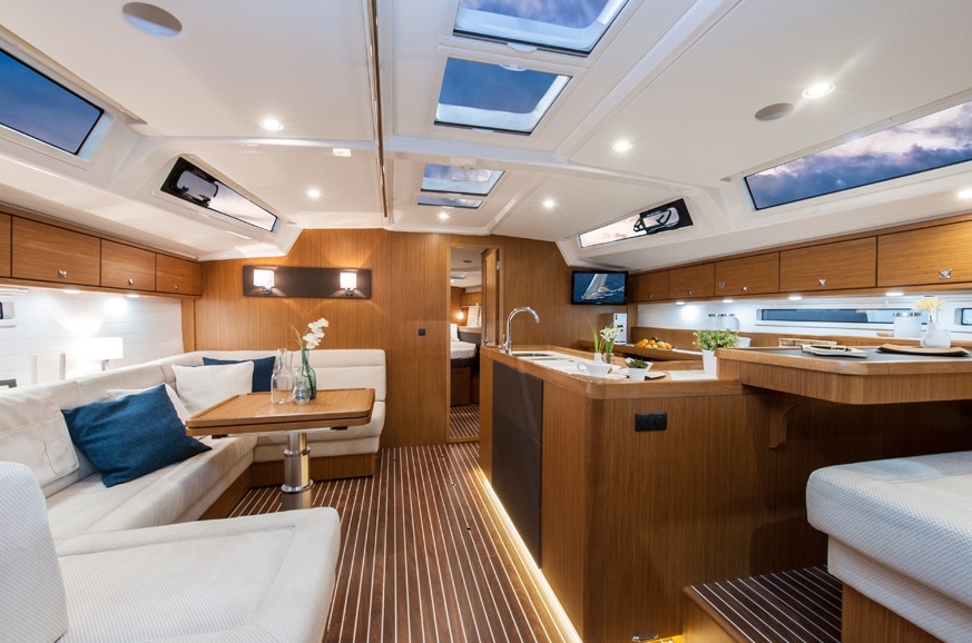 Bareboat Sailing Yacht Bavaria 56 Cruiser photo 3