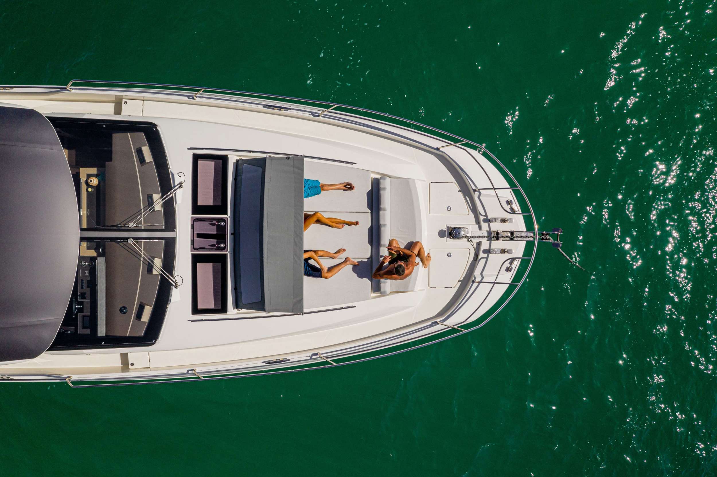 Crewed Motor Yacht BAZINGA photo 7