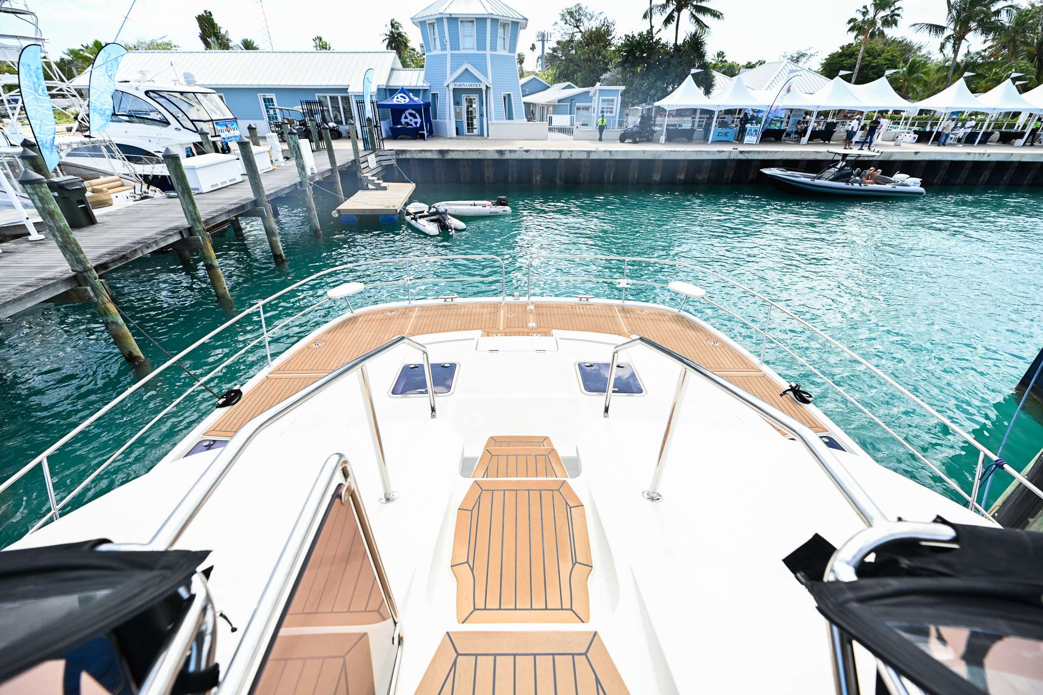 Luxury Crewed Catamaran BEACH BOOMER I photo 3