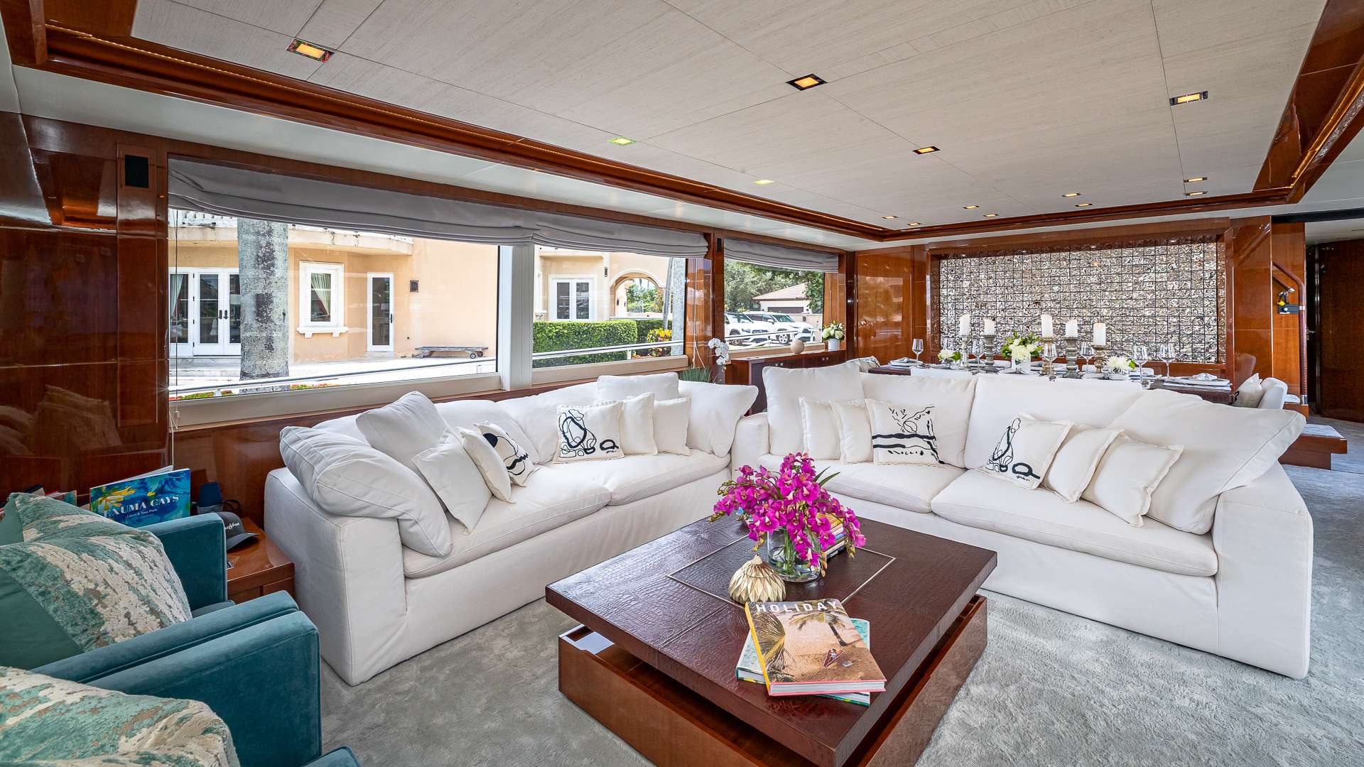 Luxury Crewed Motor Yacht BEACHFRONT II photo 7