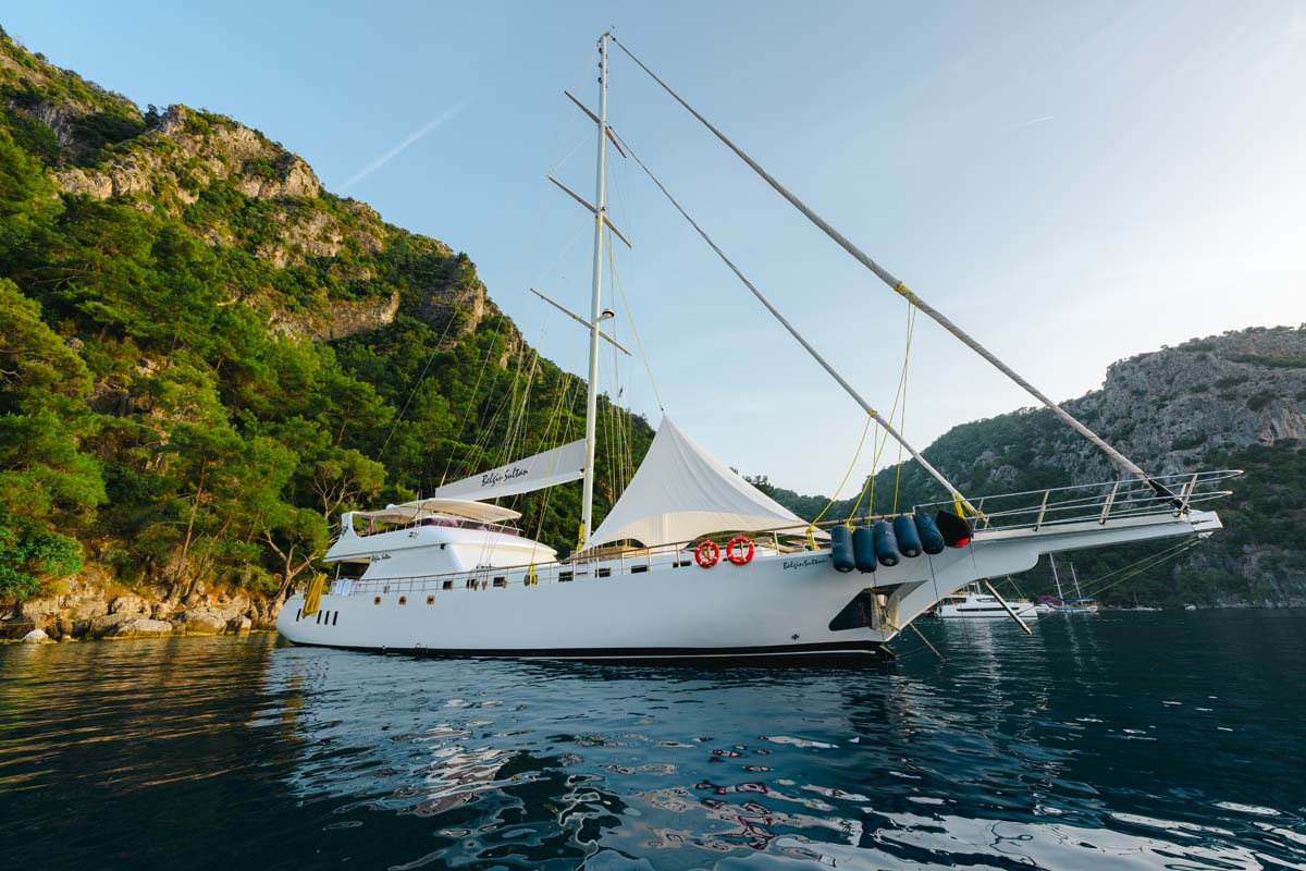 Luxury Crewed Sailing Yacht BELGIN SULTAN photo 4