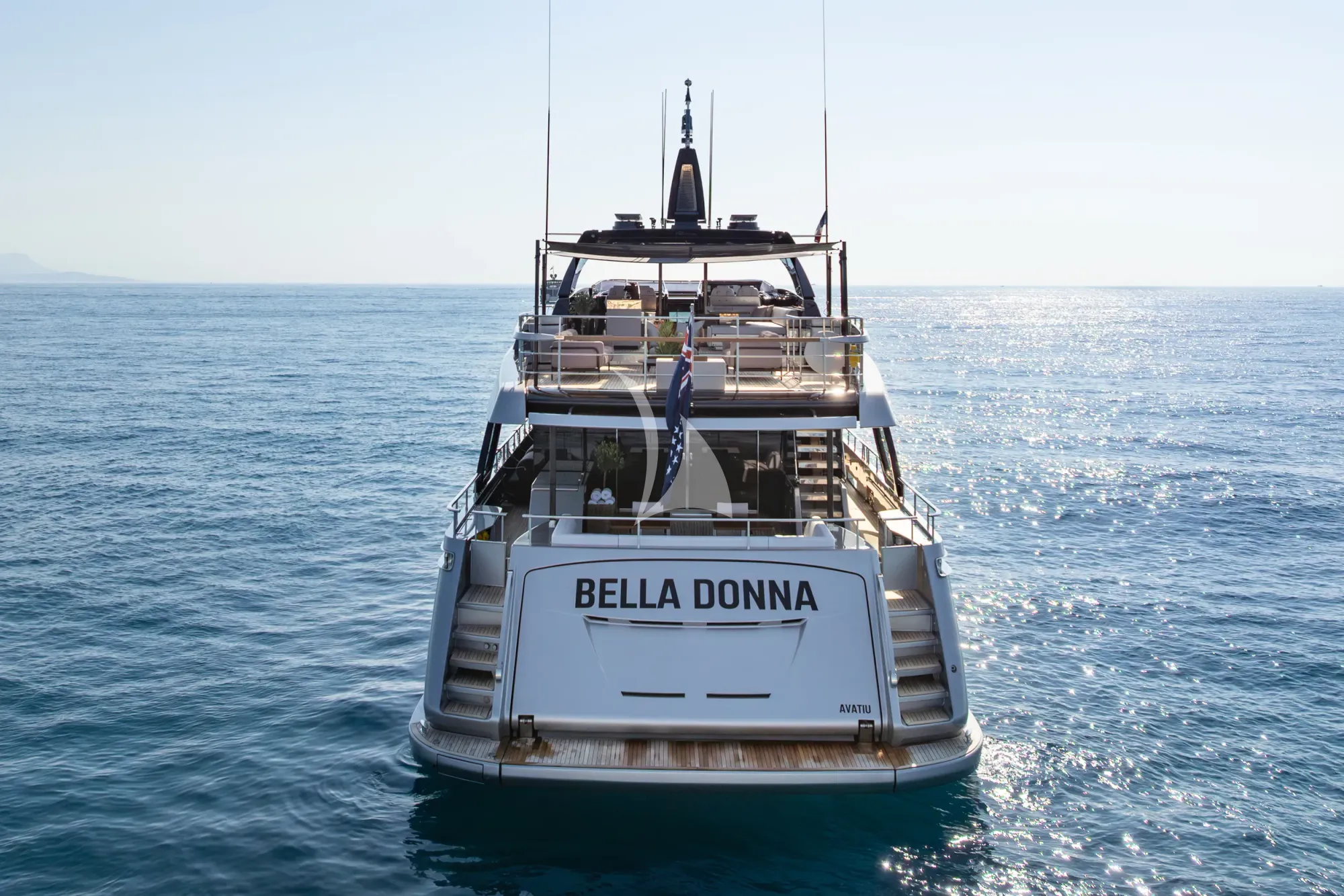 Luxury Crewed Motor Yacht BELLA DONNA photo 6