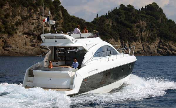 Crewed Motor Yacht Beneteau 49 Gran Turismo photo 3