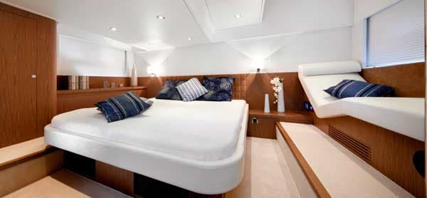 Crewed Motor Yacht Beneteau 49 Gran Turismo photo 5