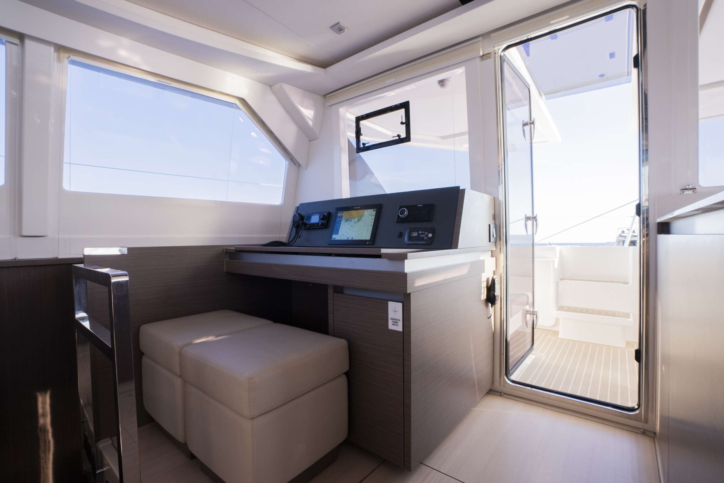 Crewed Catamaran BERESHIT photo 5