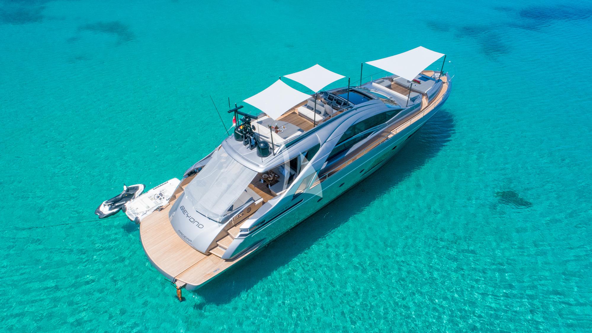 Luxury Crewed Motor Yacht BEYOND photo 4