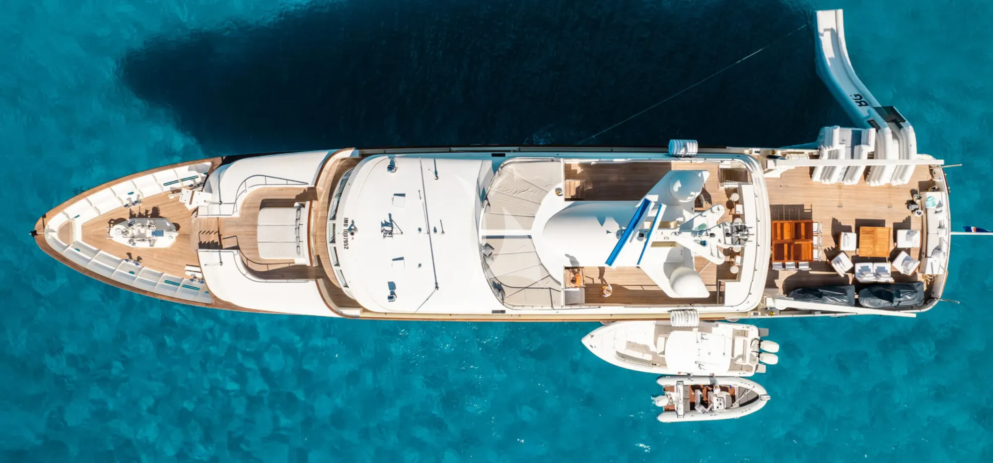 Luxury Crewed Motor Yacht BG photo 7