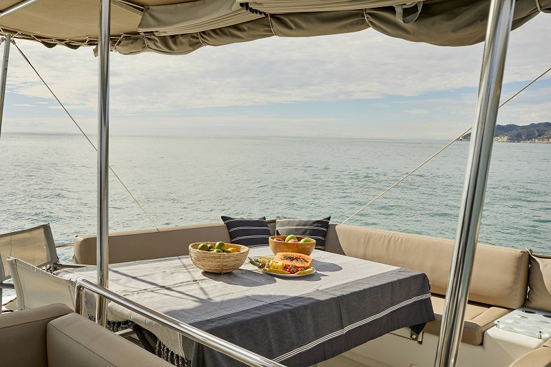 Crewed Catamaran BIG GANI photo 8