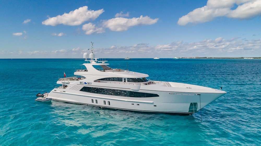 Luxury Crewed Motor Yacht BIG SKY