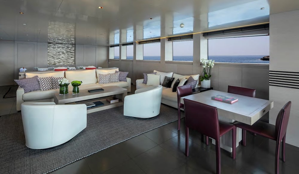 Luxury Crewed Motor Yacht BILLA photo 6