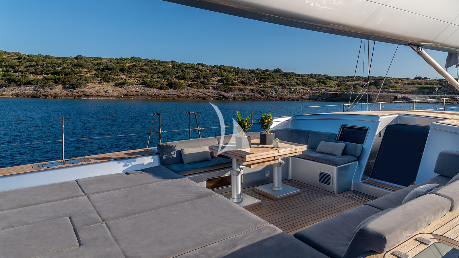 Luxury Crewed Sailing Yacht BLACK LION photo 6