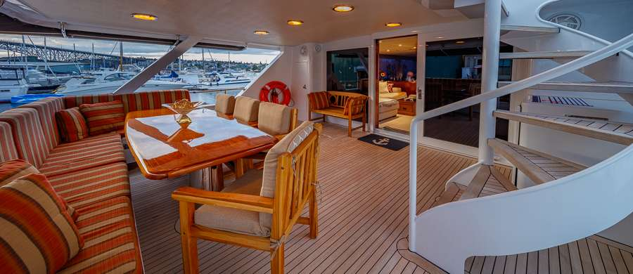 Luxury Crewed Motor Yacht BLACKWOOD photo 5