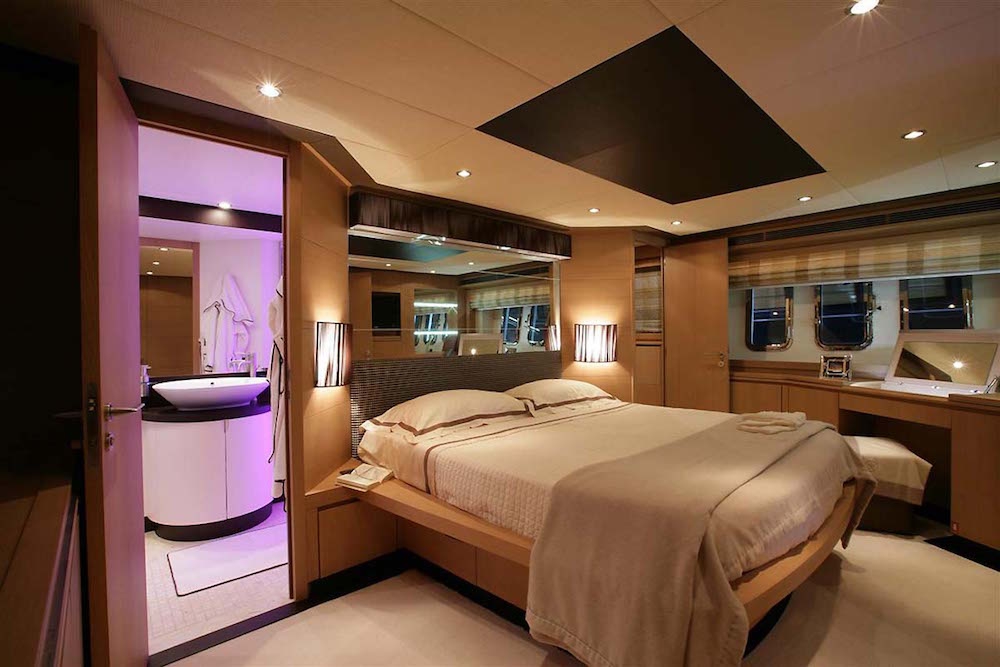 Luxury Crewed Motor Yacht BLUE ANGEL photo 8