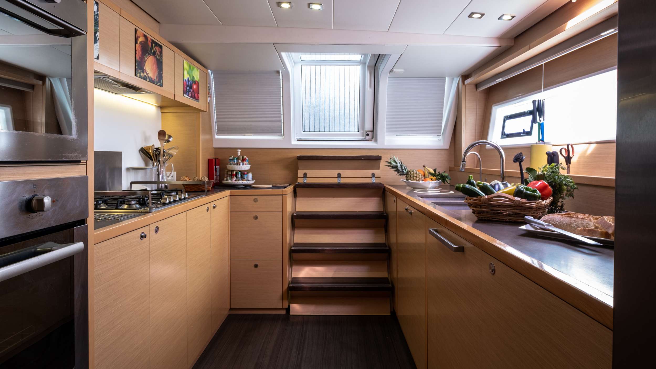 Luxury Crewed Catamaran BLUE DESTINY photo 8