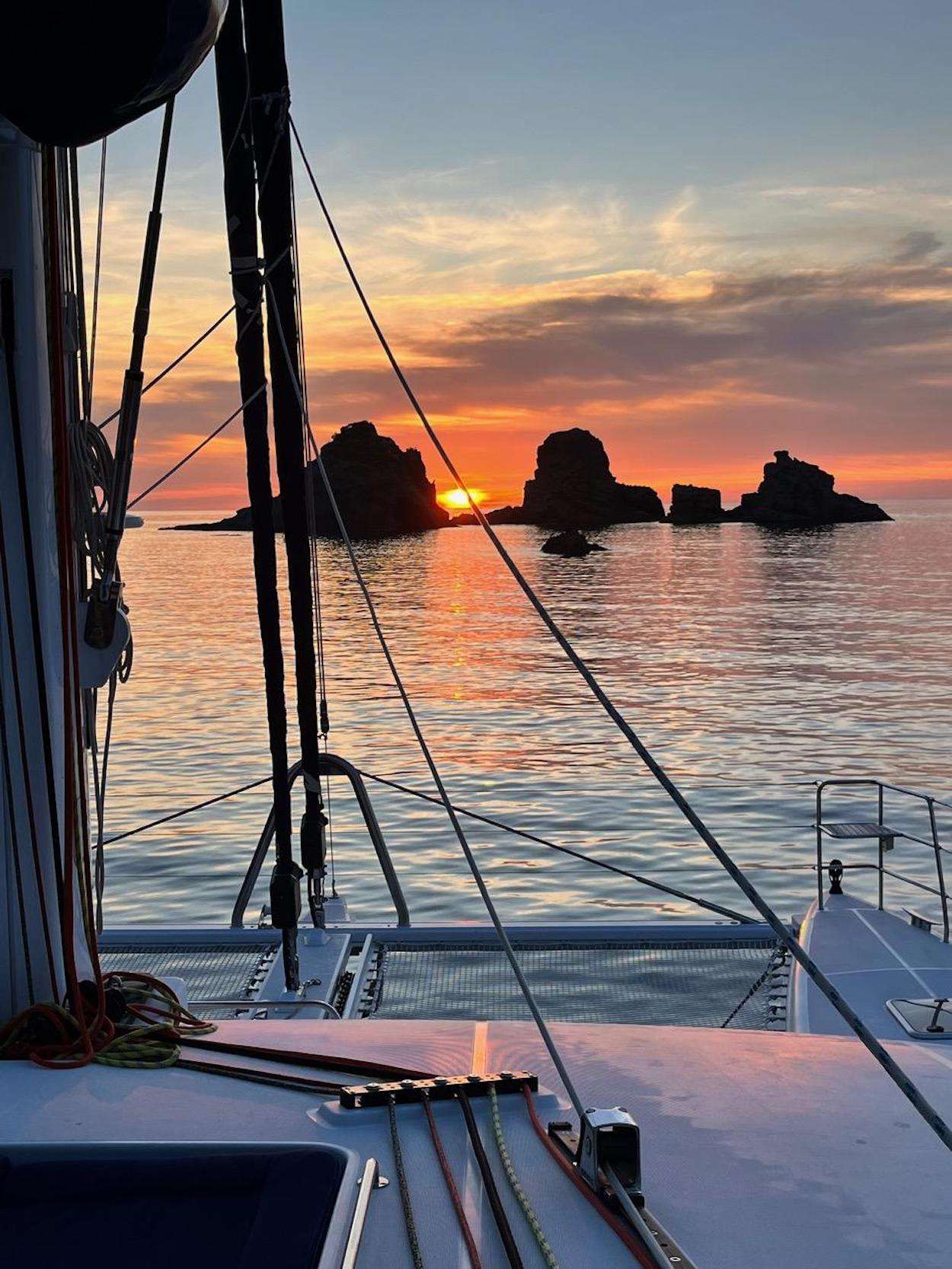 Crewed Catamaran BLUE GRIFFIN photo 6