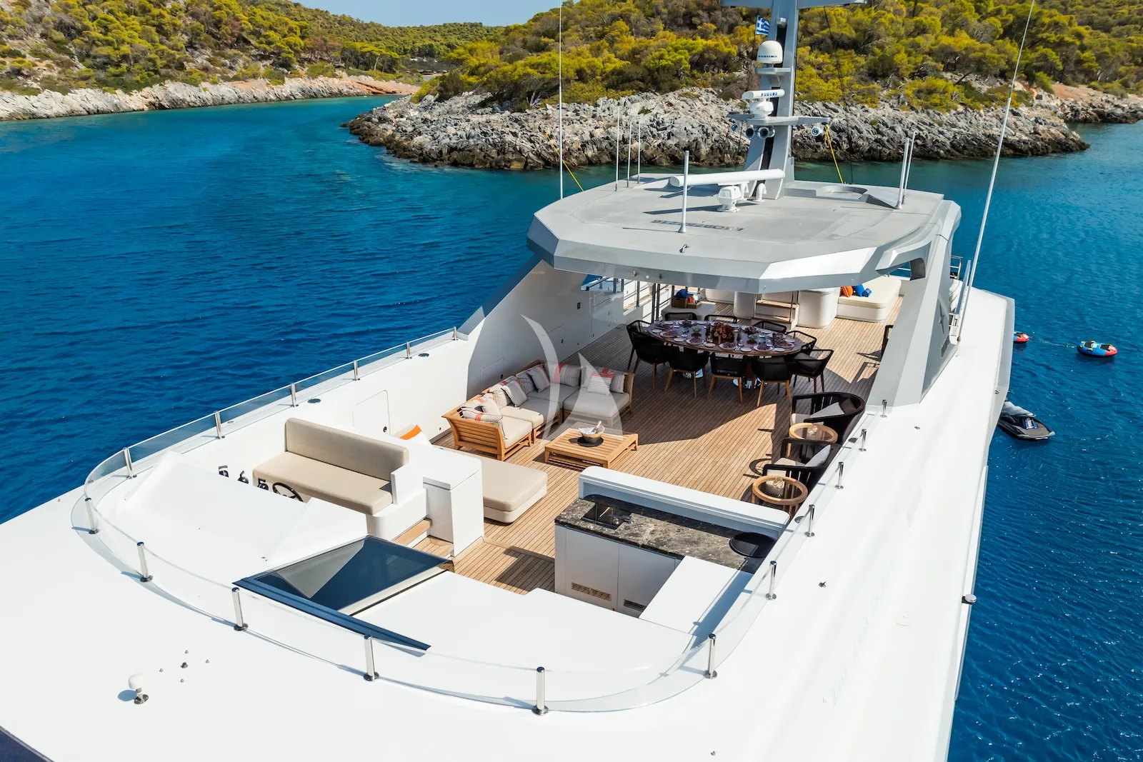 Luxury Crewed Motor Yacht BLUE MOON photo 8