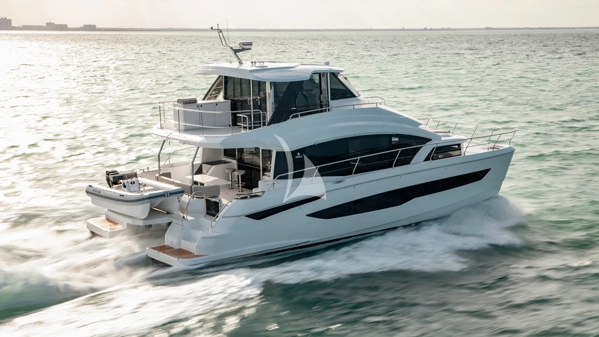 Crewed Catamaran BOLUBO II photo 4