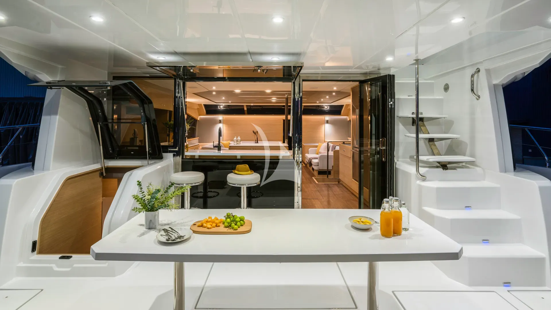 Crewed Catamaran BOLUBO II photo 8