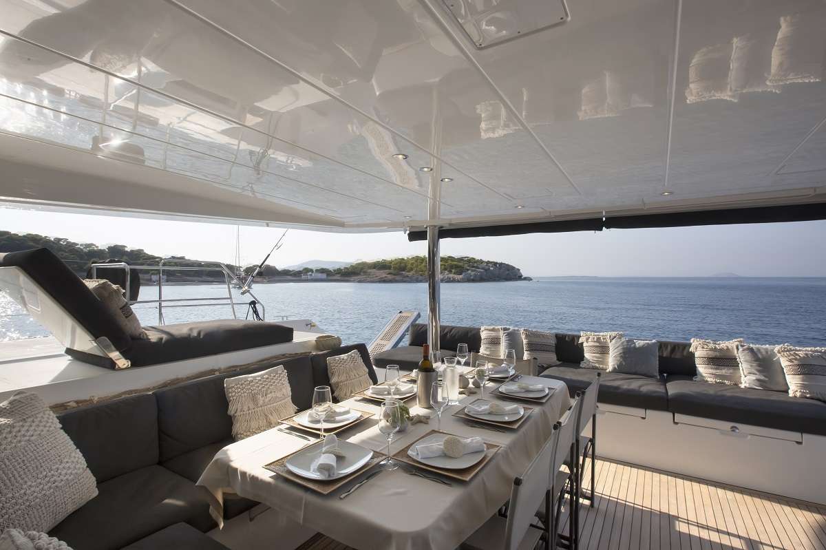 Luxury Crewed Catamaran BOOM photo 7