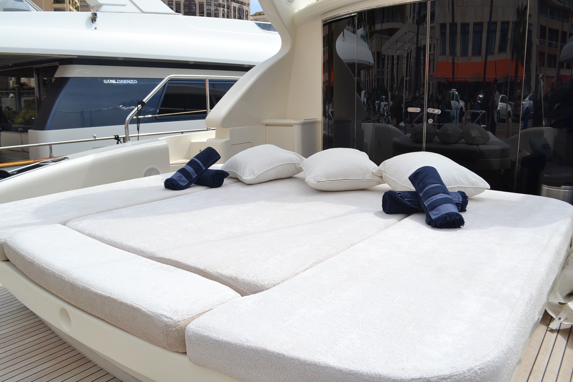 Luxury Crewed Motor Yacht BRAVO DELTA photo 3