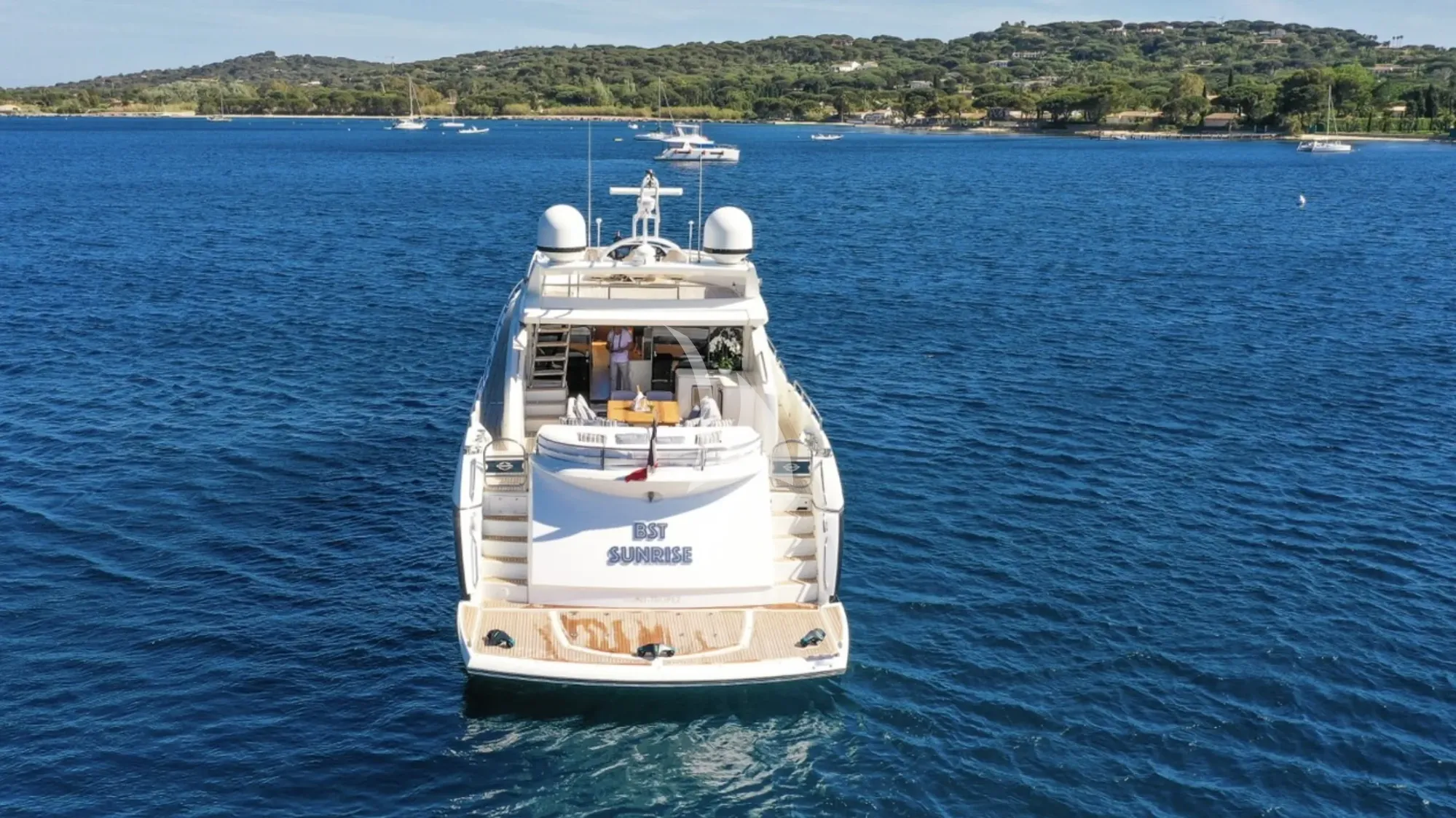 Luxury Crewed Motor Yacht BST SUNRISE photo 4