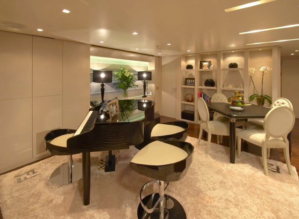 Luxury Crewed Motor Yacht BURKUT photo 6