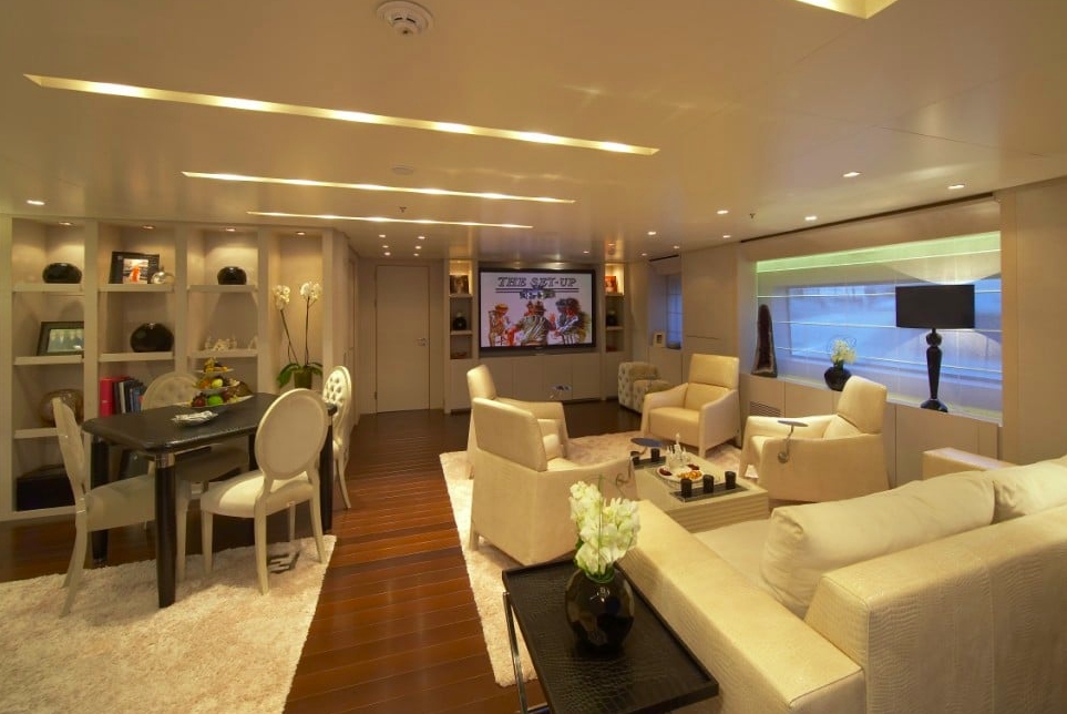 Luxury Crewed Motor Yacht BURKUT photo 7