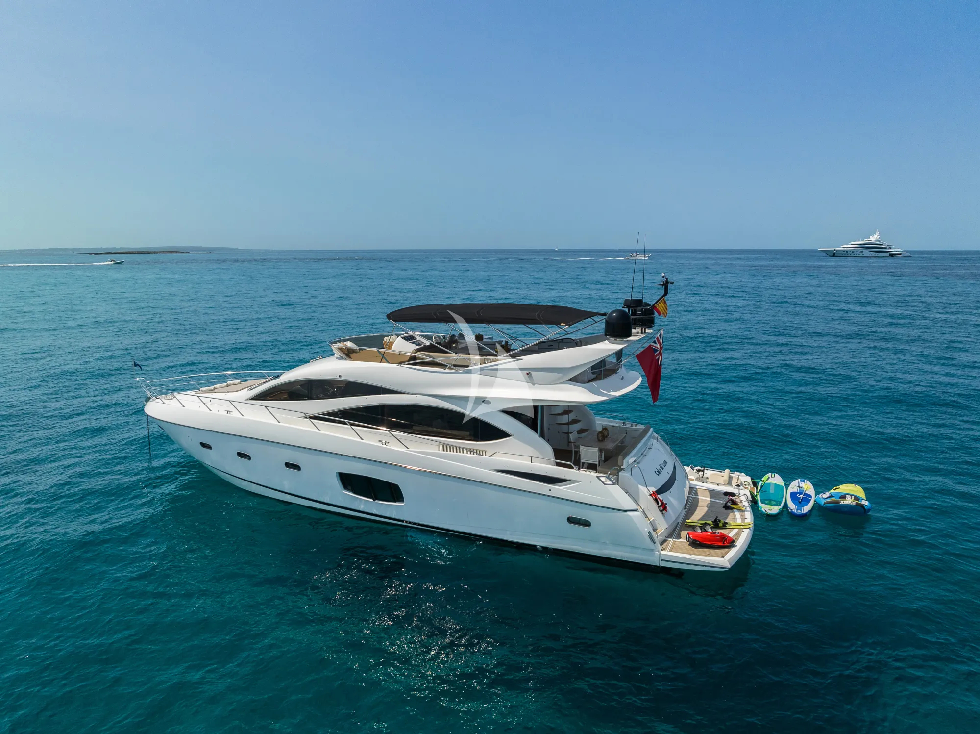 Luxury Crewed Motor Yacht CALA DI LUNA photo 4