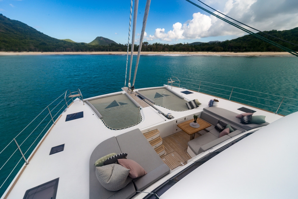Luxury Crewed Catamaran CALMAO photo 3