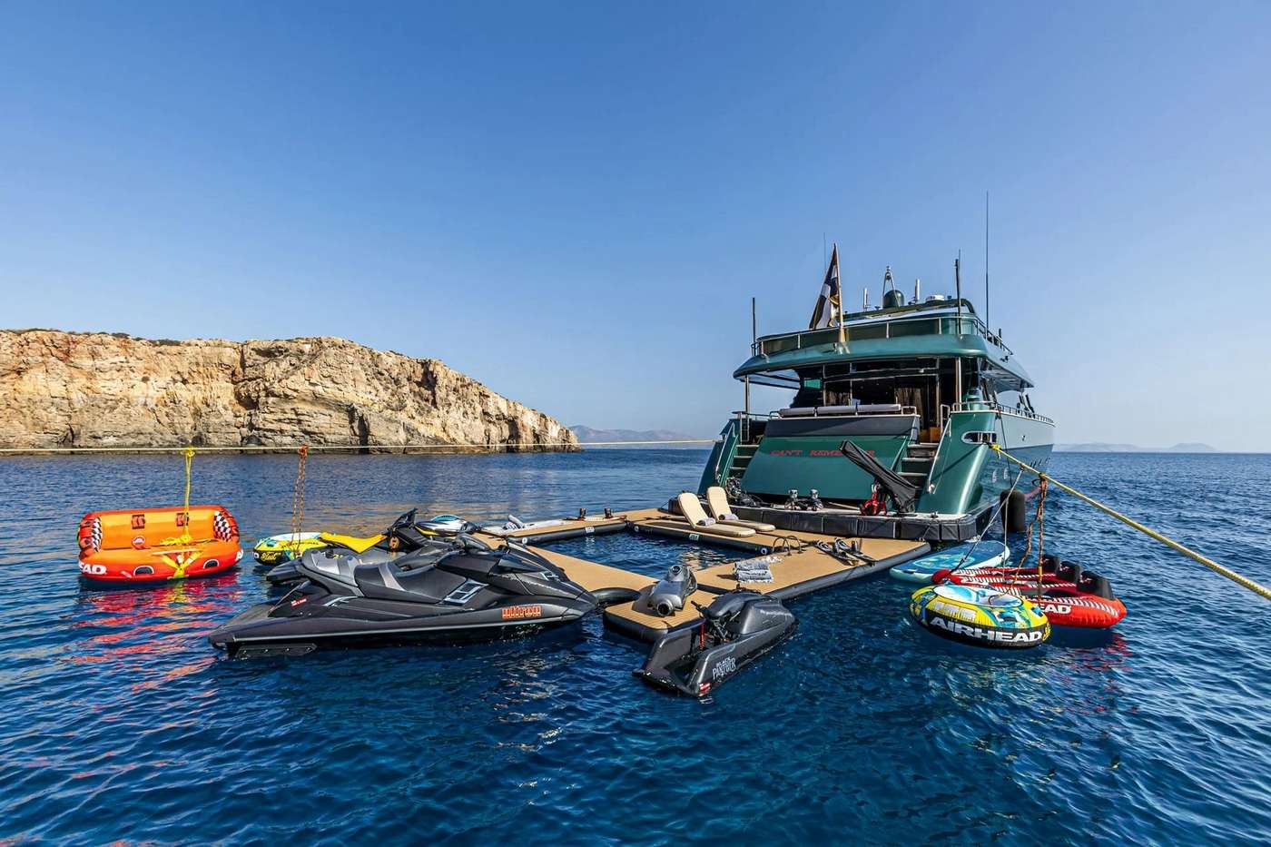 Luxury Crewed Motor Yacht CAN`T REMEMBER photo 3