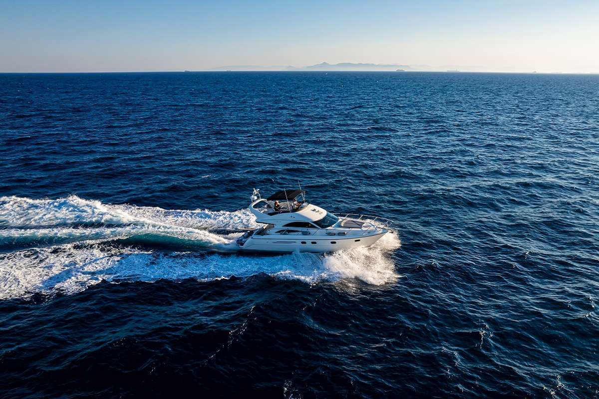 Crewed Motor Yacht CARINA