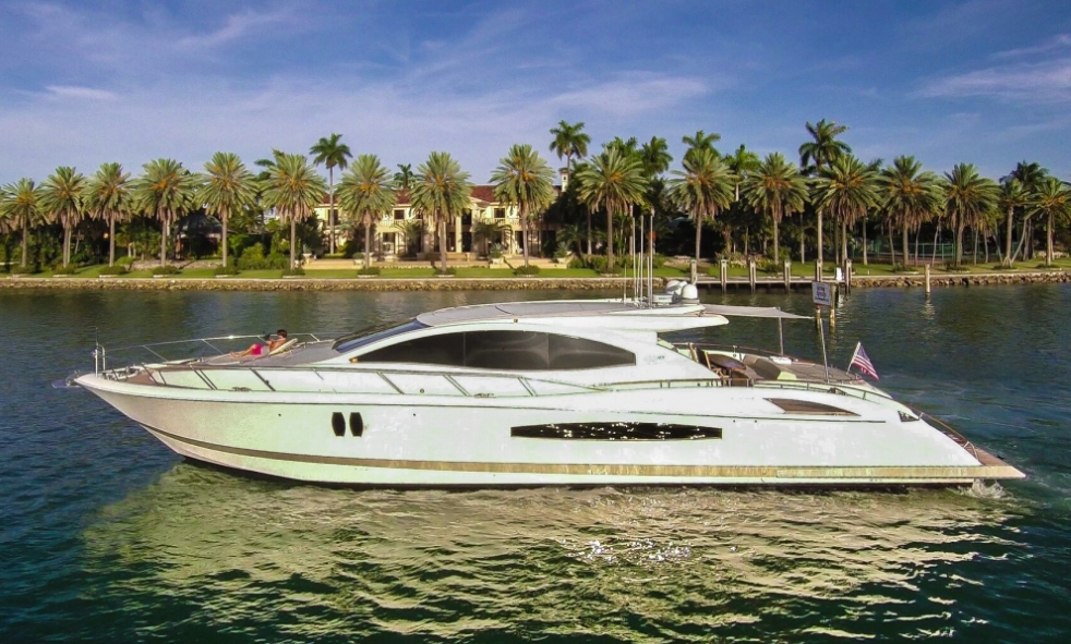 Crewed Motor Yacht CARPE DIEM