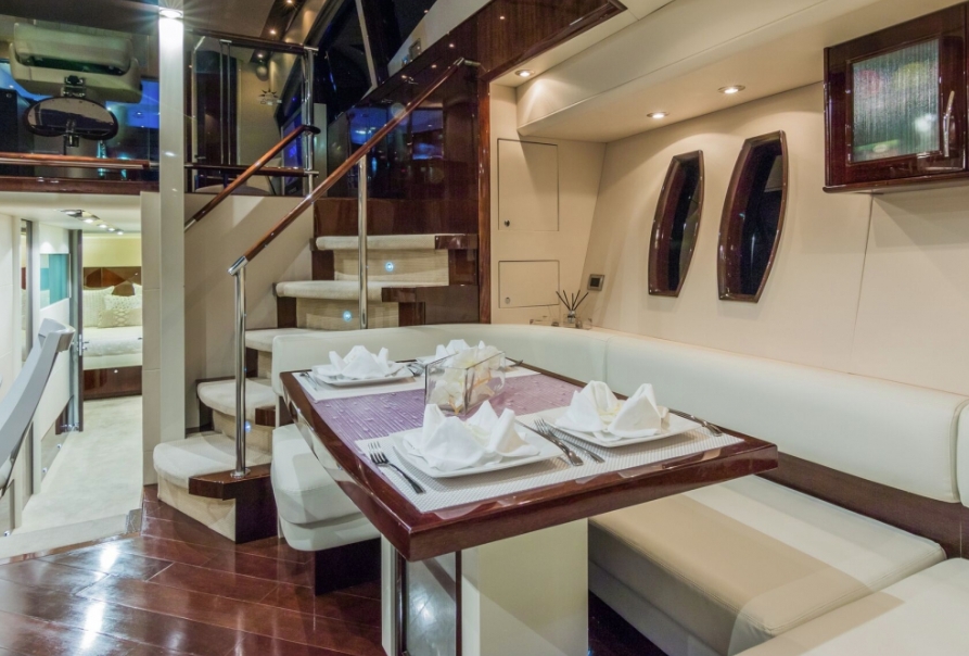 Crewed Motor Yacht CARPE DIEM photo 5