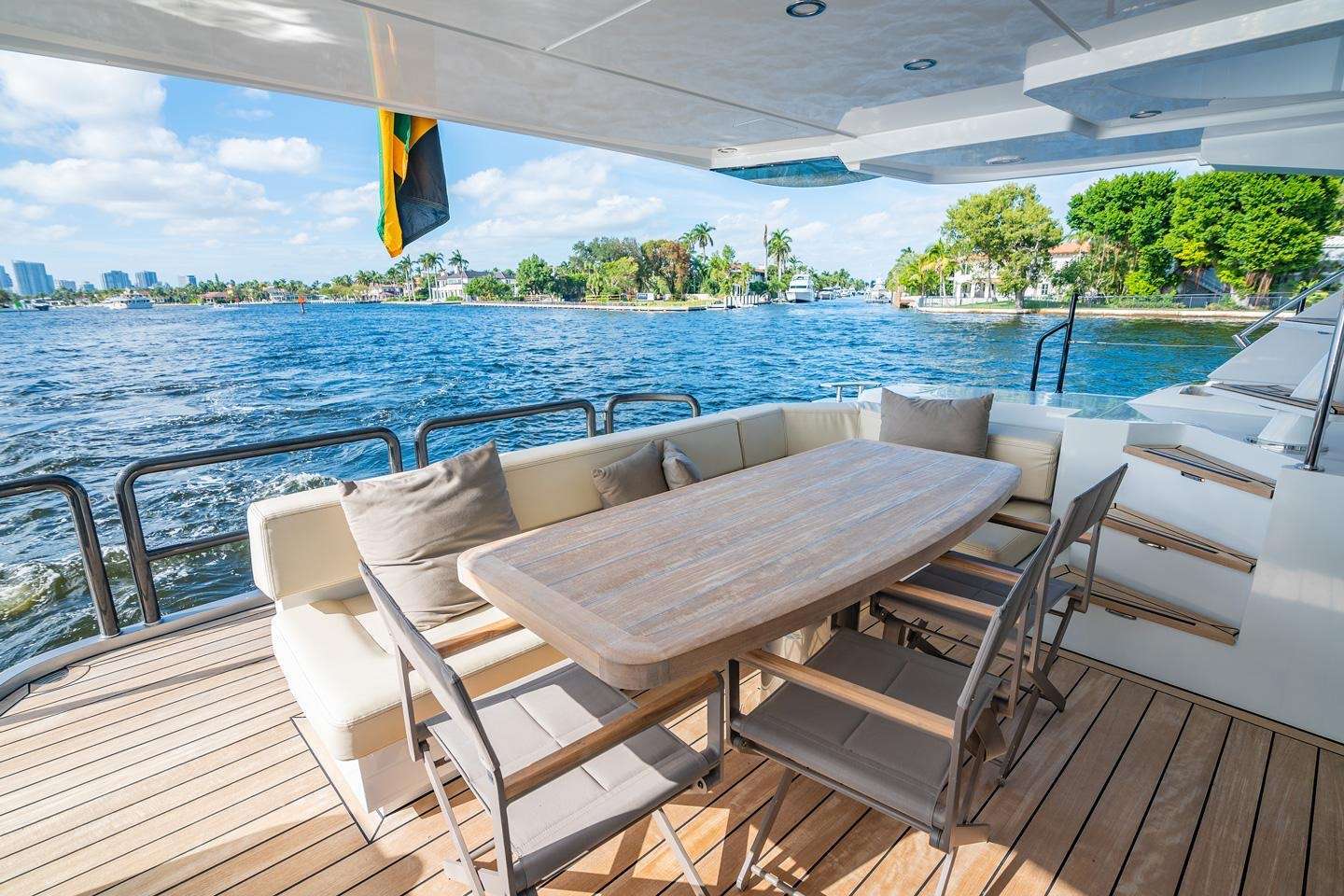 Crewed Power Catamaran CATA photo 6