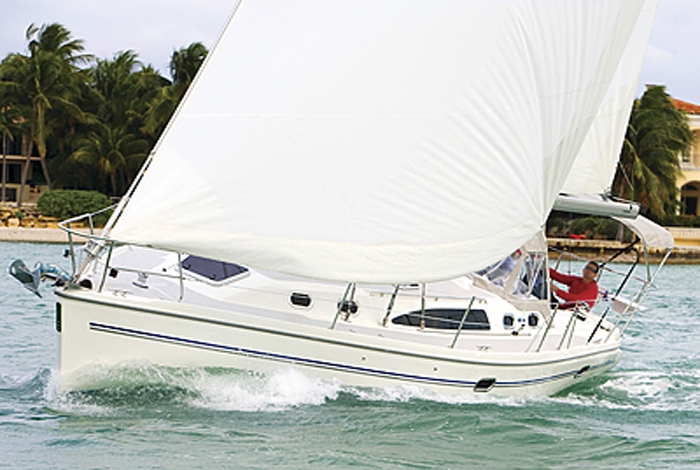 Bareboat Sailing Yacht Catalina 375