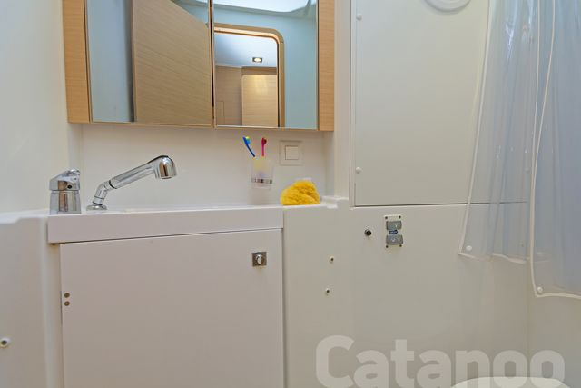 Bareboat Catamaran CATANOO photo 4