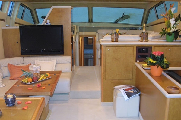 Luxury Crewed Motor Yacht CATHERINES photo 6