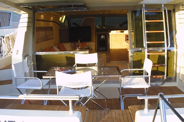 Luxury Crewed Motor Yacht CATHERINES photo 7