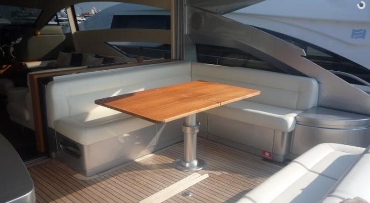 Crewed Motor Yacht CAYENNE photo 3