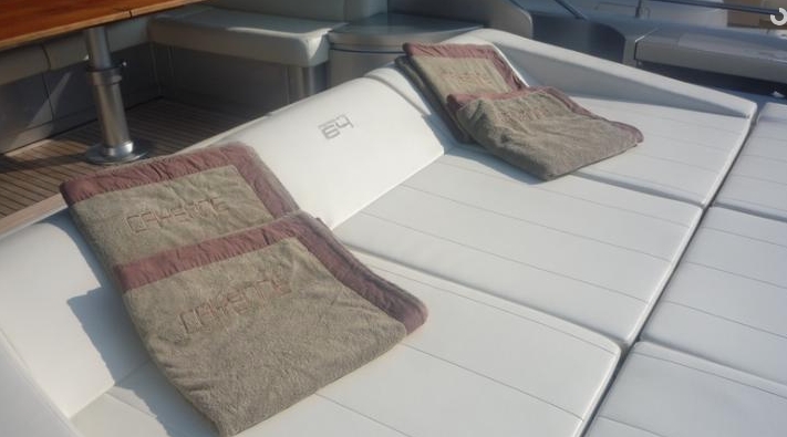 Crewed Motor Yacht CAYENNE photo 4