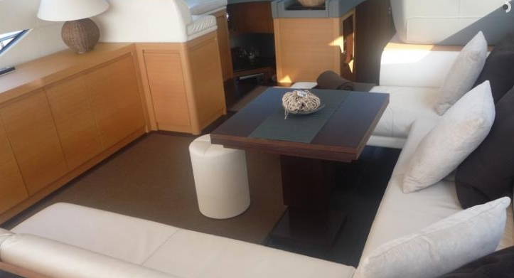 Crewed Motor Yacht CAYENNE photo 6