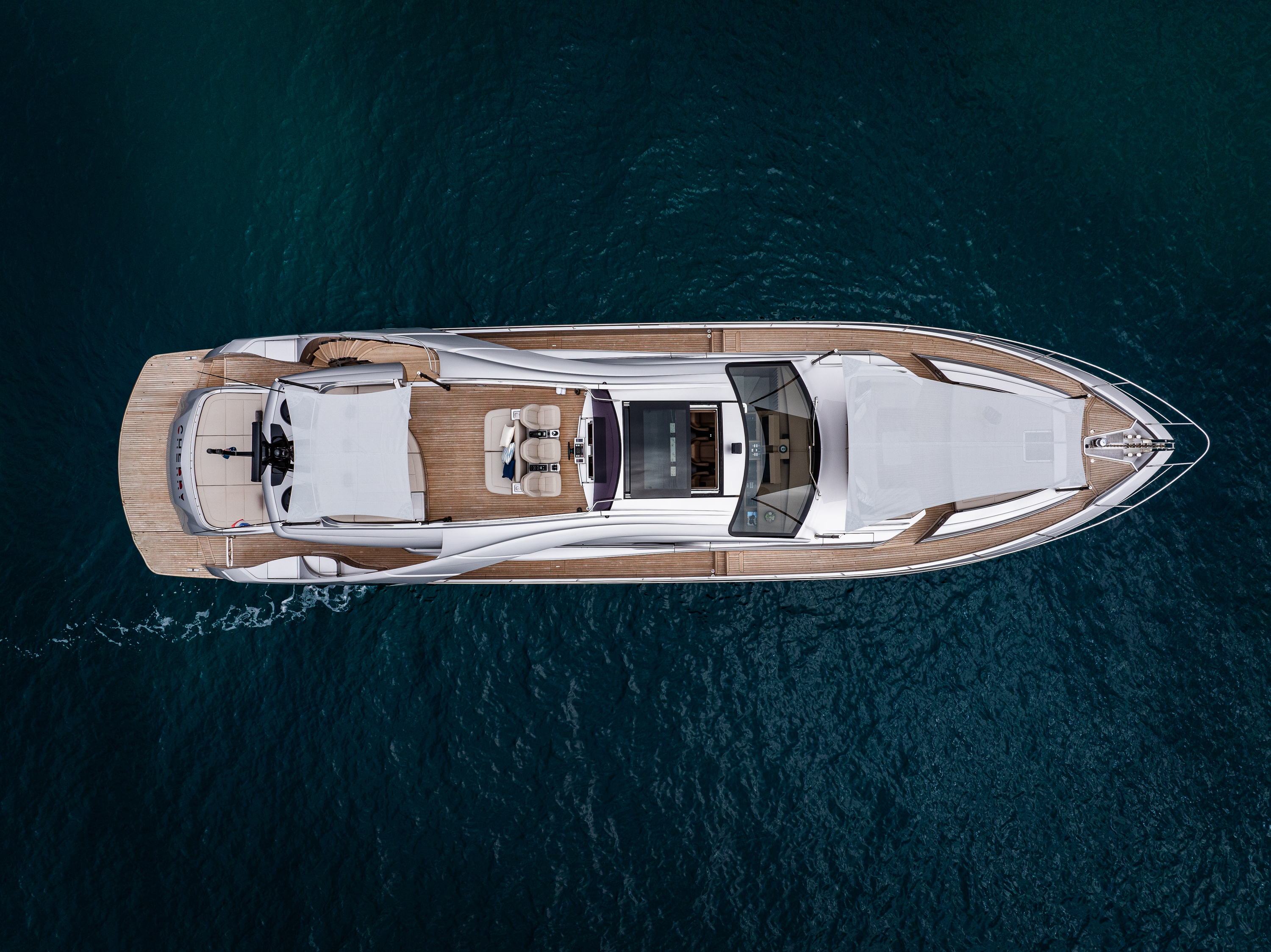 Luxury Crewed Motor Yacht CHERRY photo 3