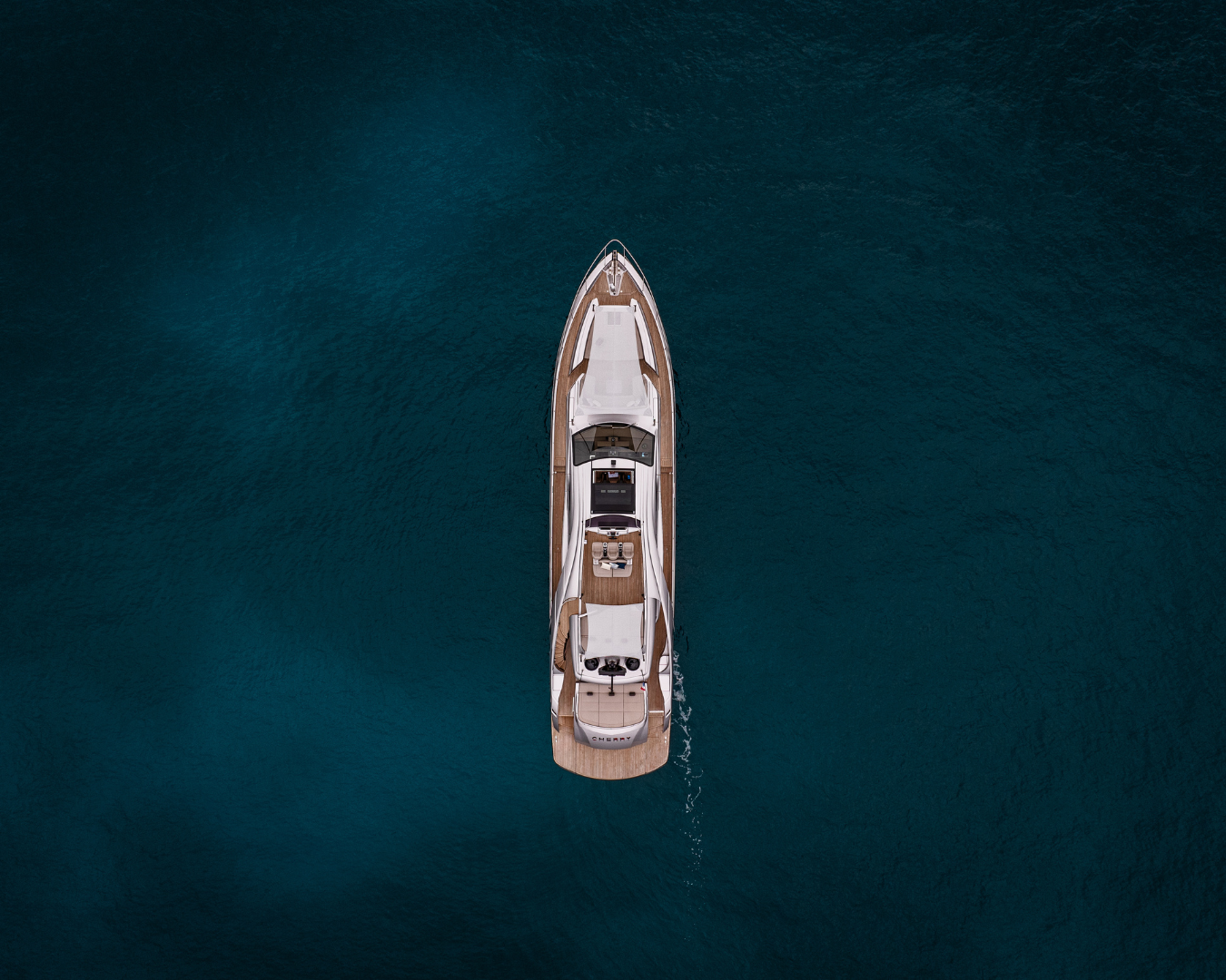 Luxury Crewed Motor Yacht CHERRY photo 8