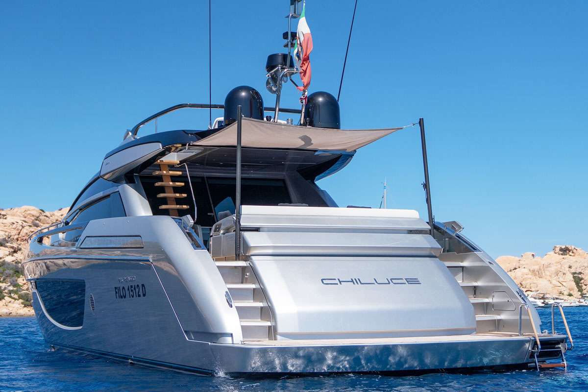 Crewed Motor Yacht CHILUCE photo 7