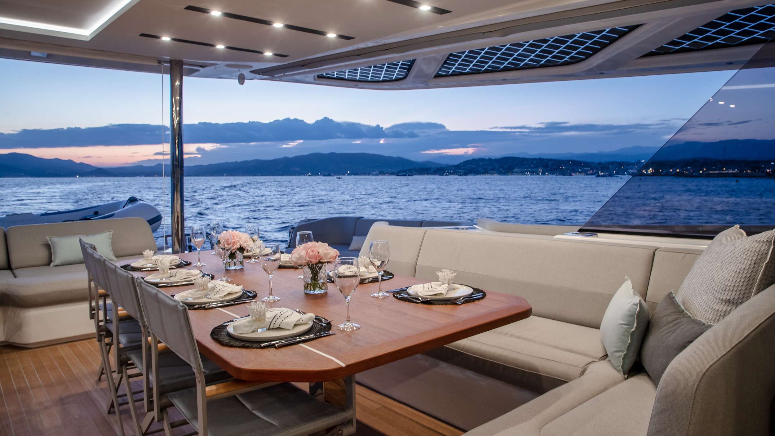 Crewed Power Catamaran CHRISTAL MIO 80 photo 6